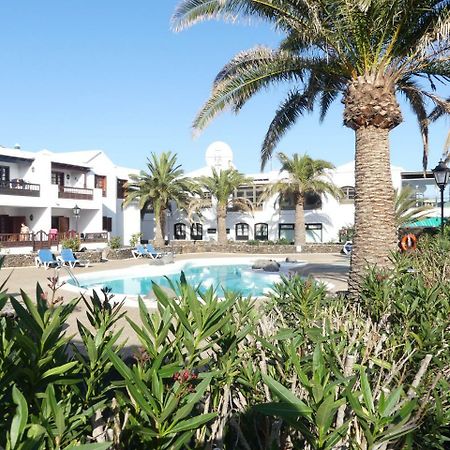 Beachside Jablillo Y Cucharas Costa Teguise Exterior photo